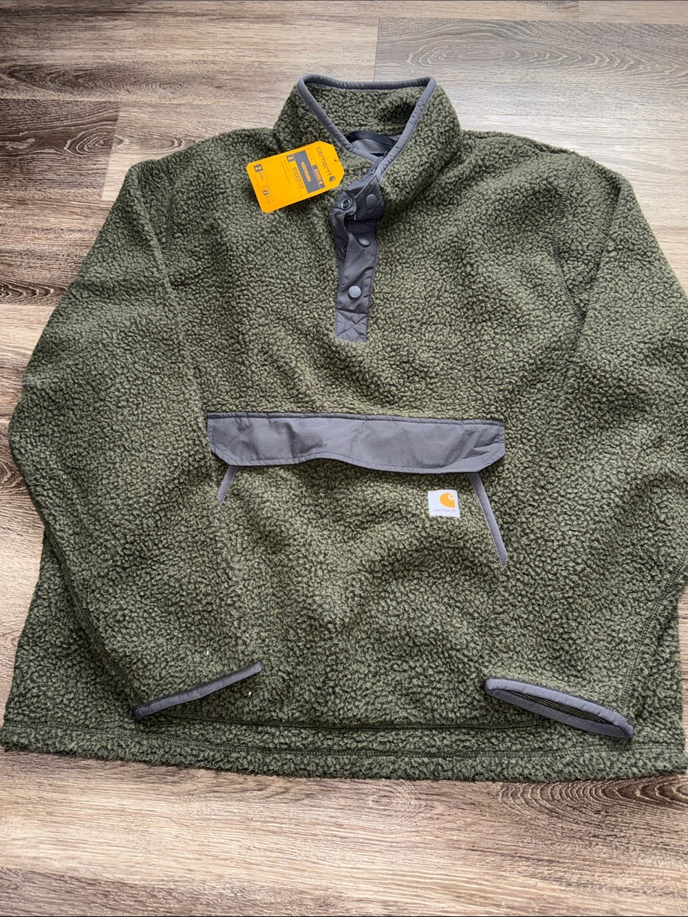 BNWT Carhartt Men’s Relaxed Fit Fleece Pullover Dark Green Button closure Sz XL